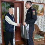 Начальник ОВД Чечерского райисполкома посетил ветеранов милиции,  награжденных медалью ликвидатора последствий катастрофы на ЧАЭС