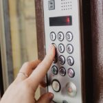 Можно ли не платить за некоторые коммунальные услуги, рассказали в ЖКХ
