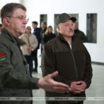 Лукашенко на субботнике работал на площадке Национального исторического музея