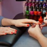 Утверждены профстандарты для сферы красоты, ухода за животными и легкой промышленности