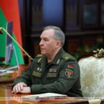 Лукашенко принял с докладом министра обороны