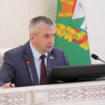 Крупко провел совещание по вопросу строительства молочно-товарных и свиноводческих комплексов