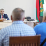 На прием к губернатору Ивану Крупко обратились жители поселка Ковалев Рог